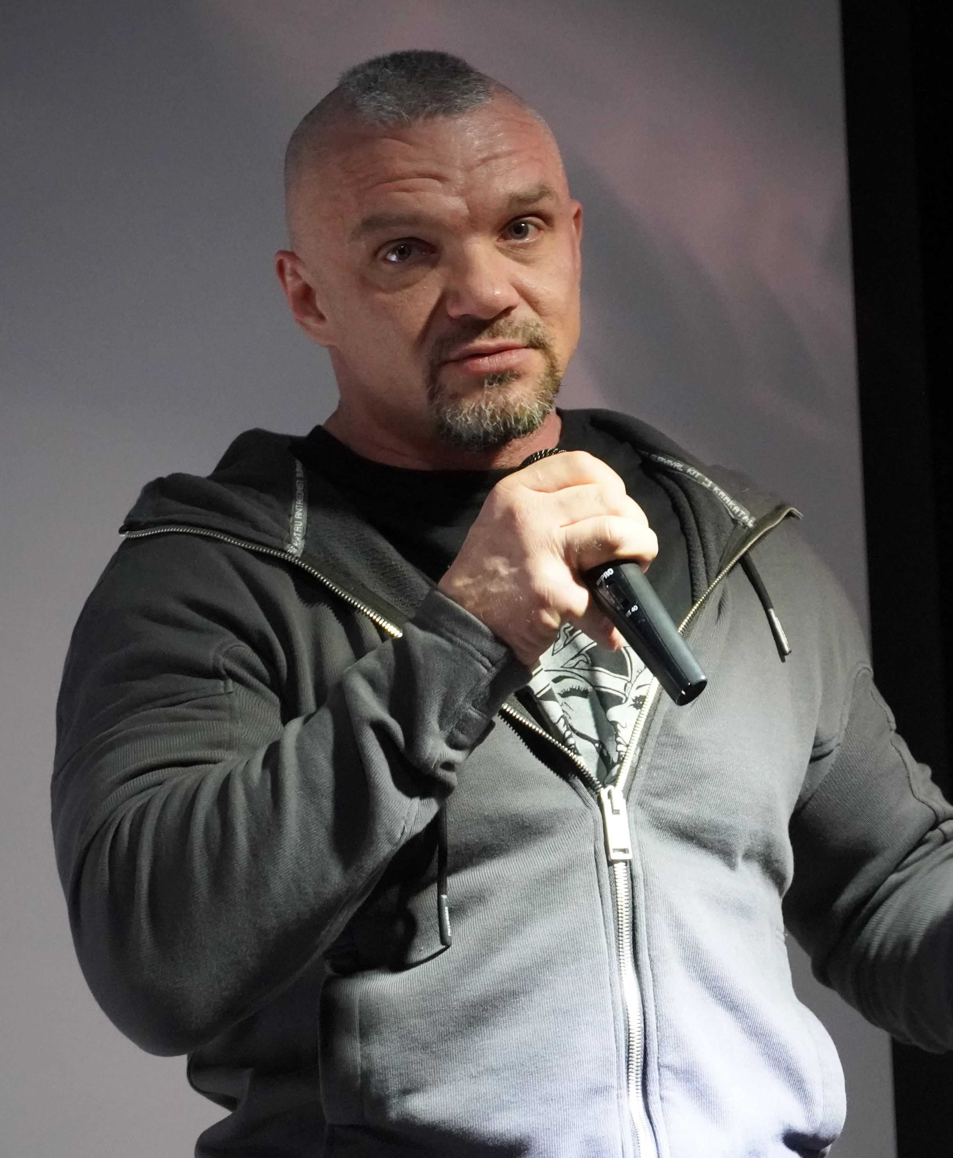 Владимир Епифанцев обои на телефон