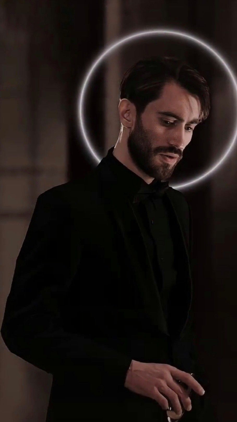 909x1618  DMITRIй чeboTARE- и gergeйgoroшco ellegirl ✨ | Скюалн, я, схёр,