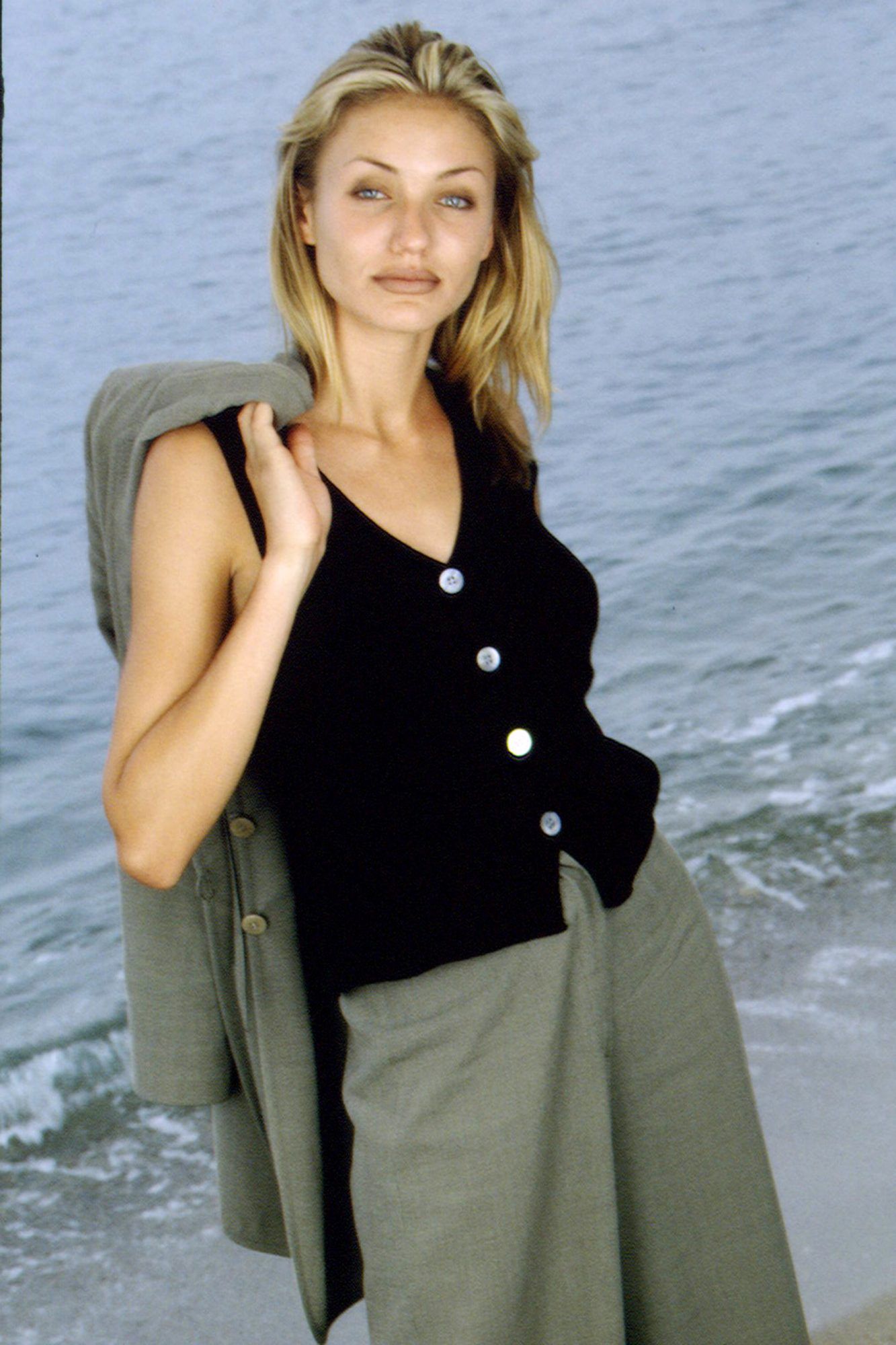 1333x2000  Файл: Cameron Diaz We 2012 Shankbone 3.jpg - Wikimedia Commons
