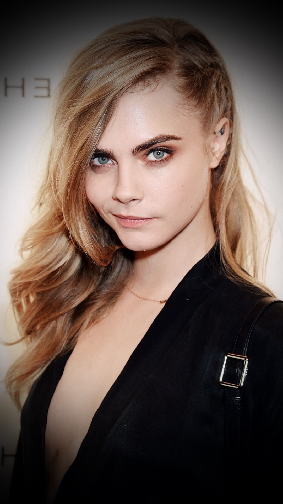 1080x1920  Скачать обои 1125x2436 Cara Delevingne, YSL, Makeup, 2018, iPhone X, 1125x2436 HD Фон, 7507