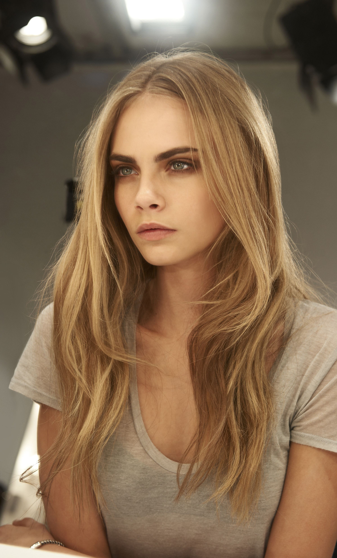 1280x2120  Best Cara Delevingne iPhone SE HD обои - ilikewallpaper
