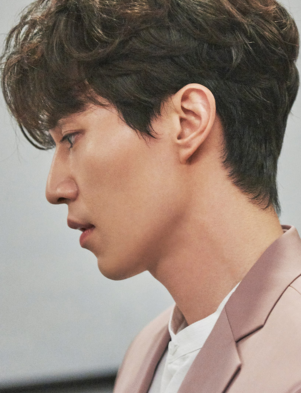 1024x1337  Официальный сайт Ли Донг Вук