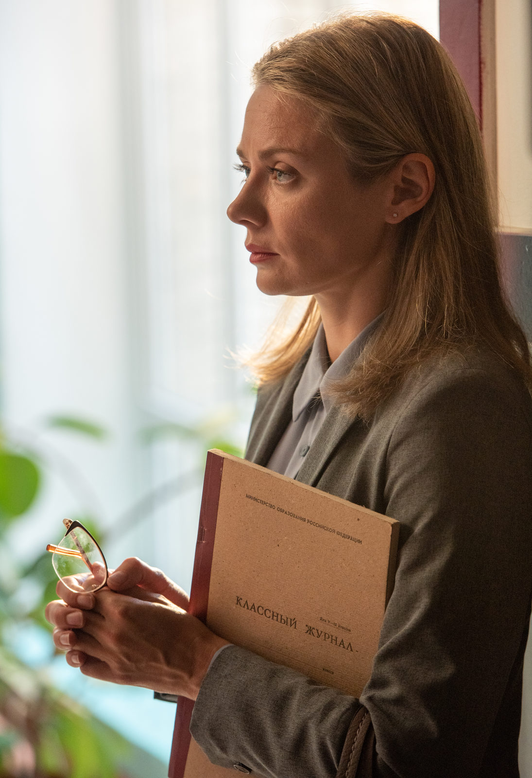 1095x1600  МУР-МУР (2021) - актеры и роли - Карина Разумовская - российские фильмы и  сериалы - Кино-Театр.Ру