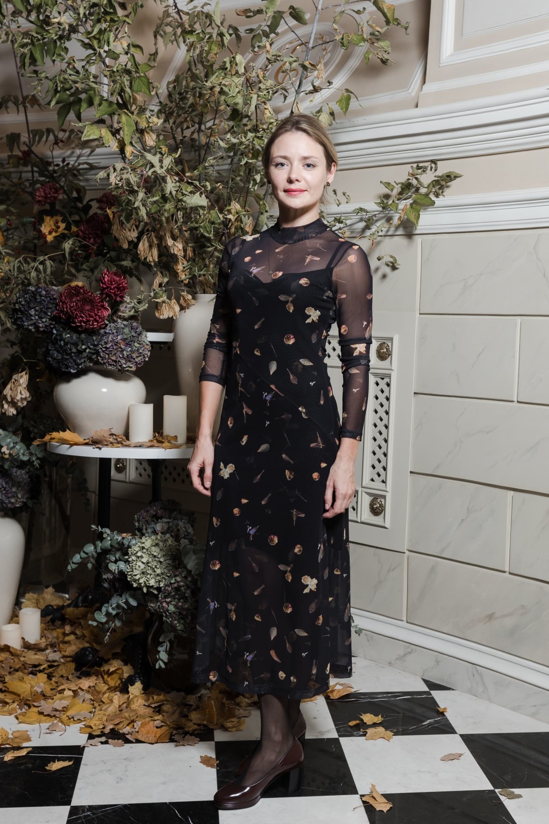 1080x1620  Мои мальчики рядом: Карина Разумовская поделилась милым семейным кадром