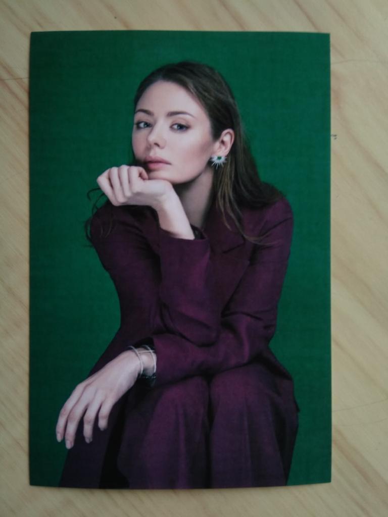 768x1024  Карина Разумовская: «Первый поцелуй с мужем случился еще в школе» - 7Дней.ру