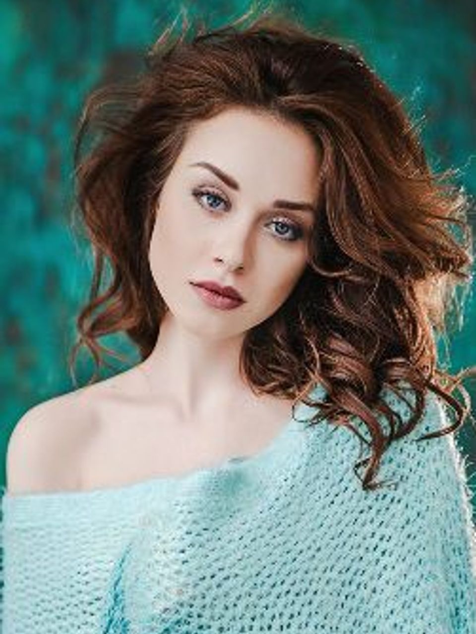 960x1280  Российские актрисы, которые побывали на страницах популярного журнала  \"MAXIM\". | Мужской взгляд | Дзен