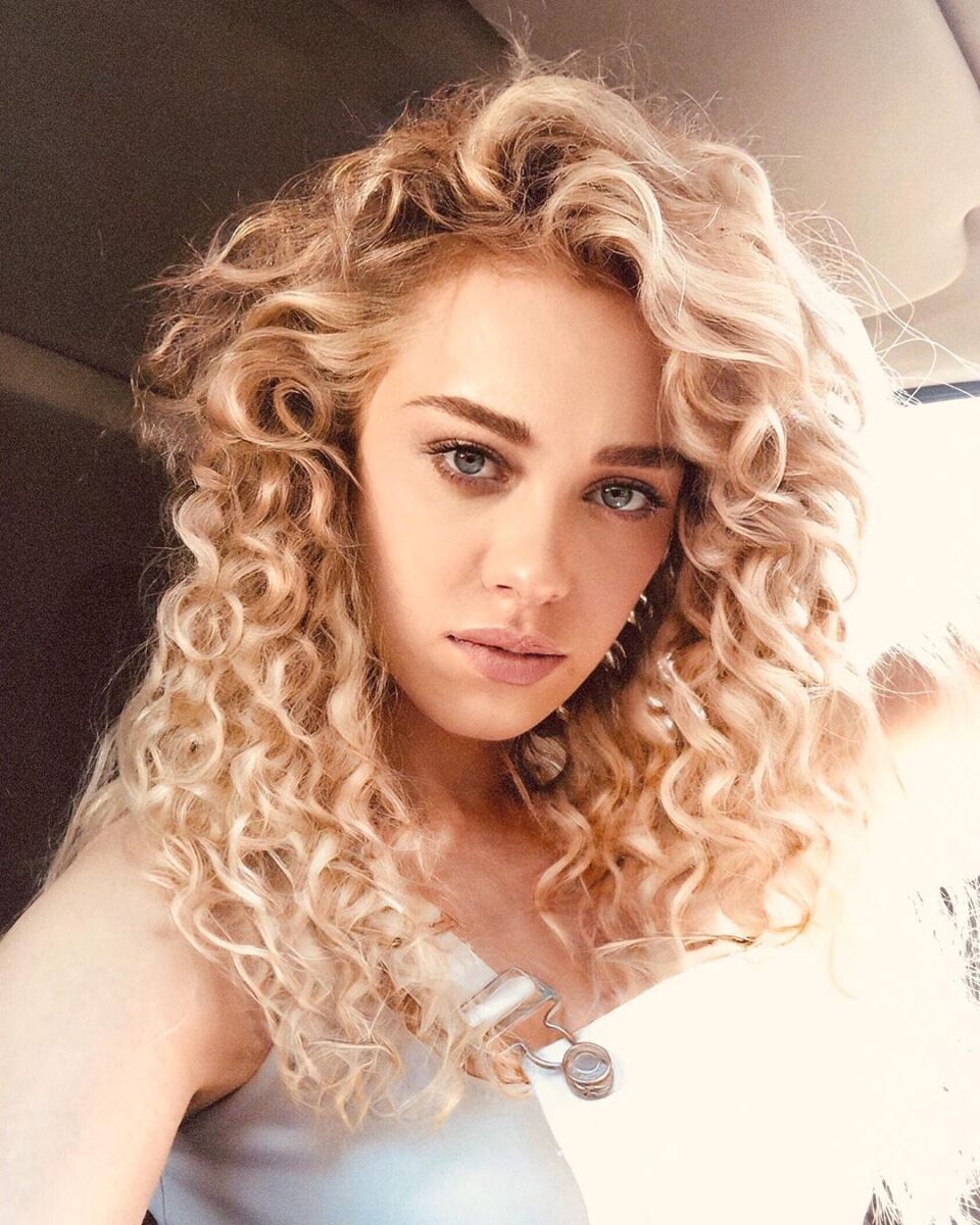 960x1200  Актриса Юлия Франц - горячие фото из инстаграм