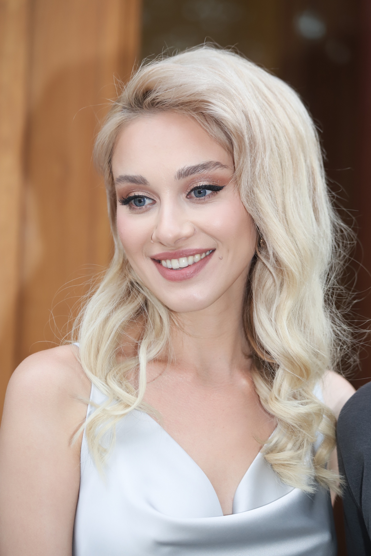 1440x2160  Лондон, Гудбай: Никита Джигурда, Елена Подкаминская и Юлия Франц -  лайфстайл - 15 октября 2021 - фотографии - Кино-Театр.Ру