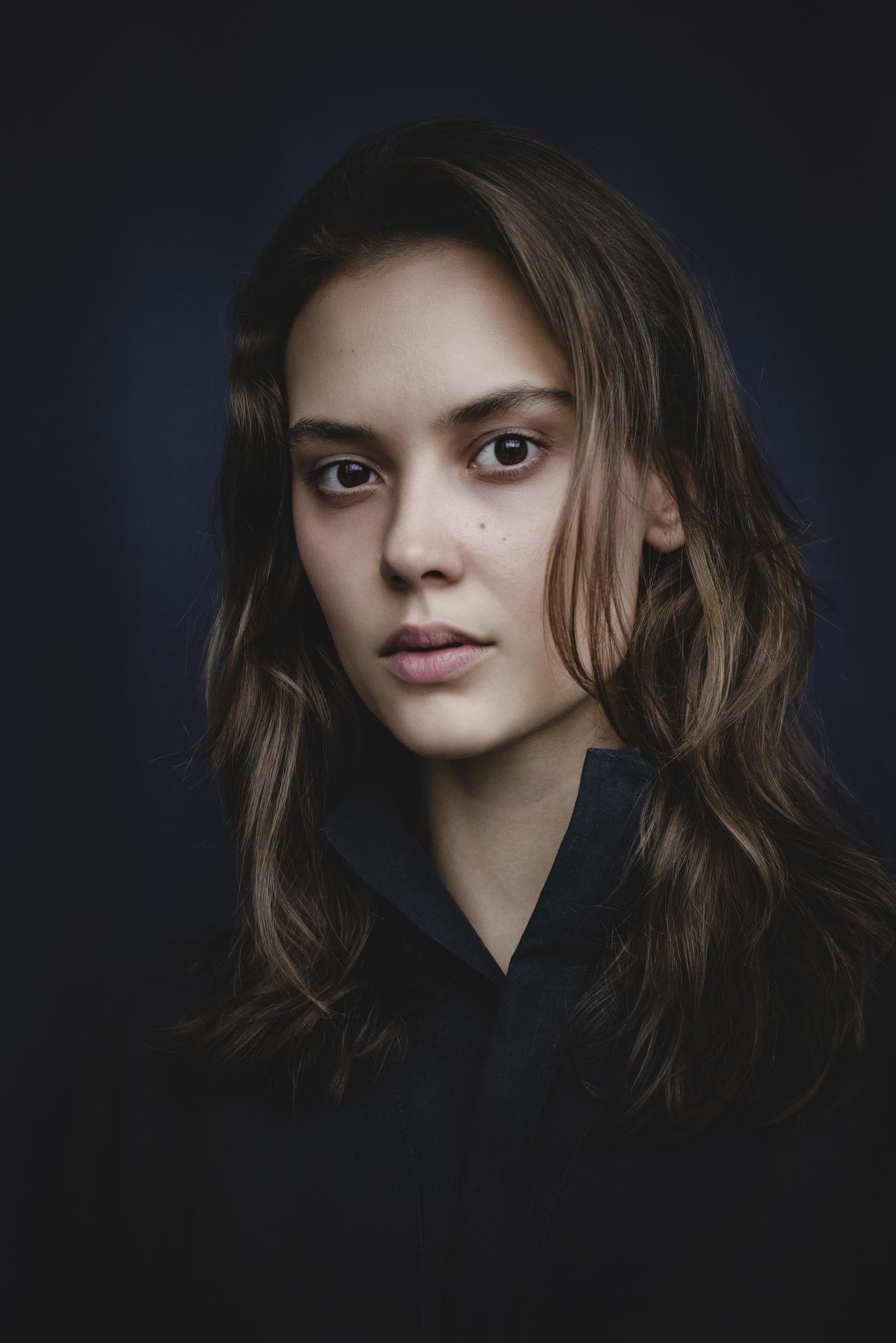 1367x2048  Арт-Хаус | Алена Митрошина