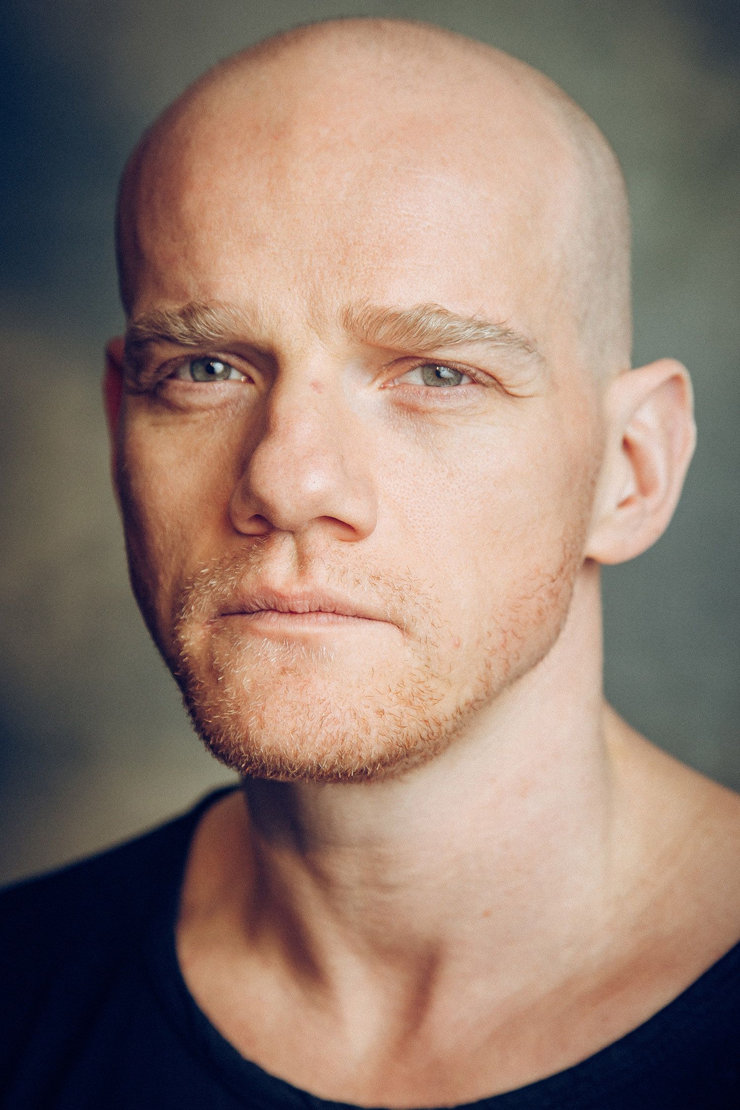 1500x2250  Юрий Колокольников рассказал, что любой может стать актером «Игры  престолов» Российский актер Юрий Колокольников побывал на санкт-пете… |  Актер, Юри, Игра престолов