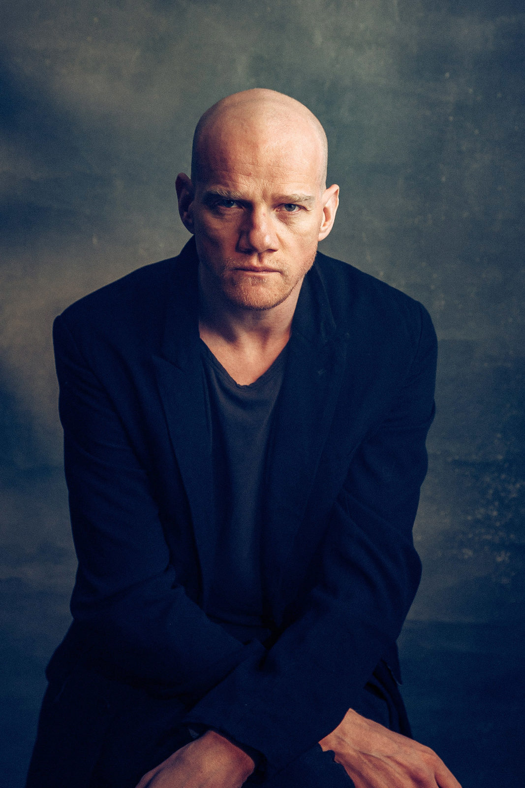 1067x1600  Юрий Колокольников сыграет в новом фильме Кристофера Нолана «Принцип»