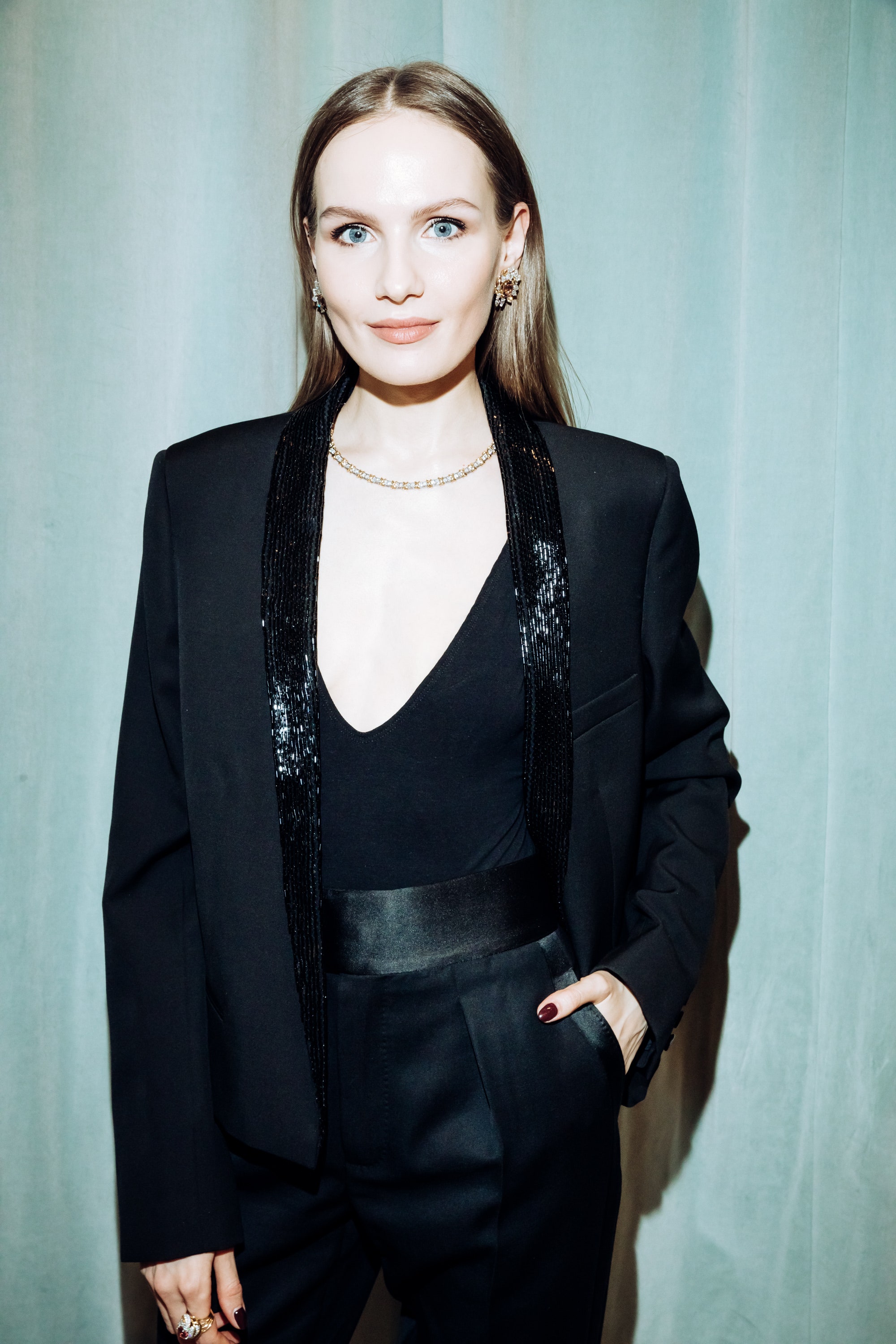 2000x3000  Маруся Фомина с дочкой Анной в рубрике Girl in Vogue | Vogue Russia