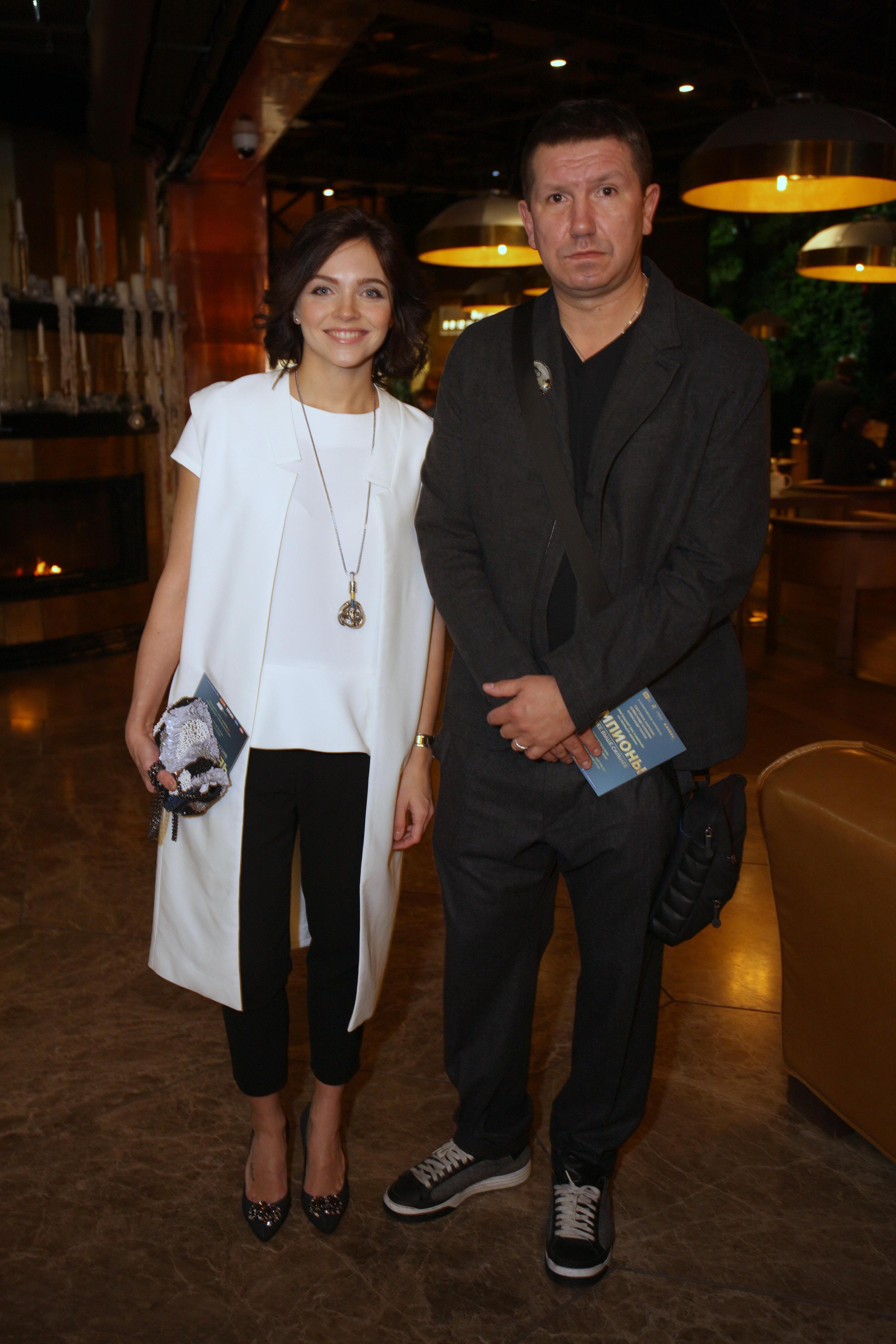 3333x5000  ЮЗЗЗ, режиссер Стас Иванов, 2021