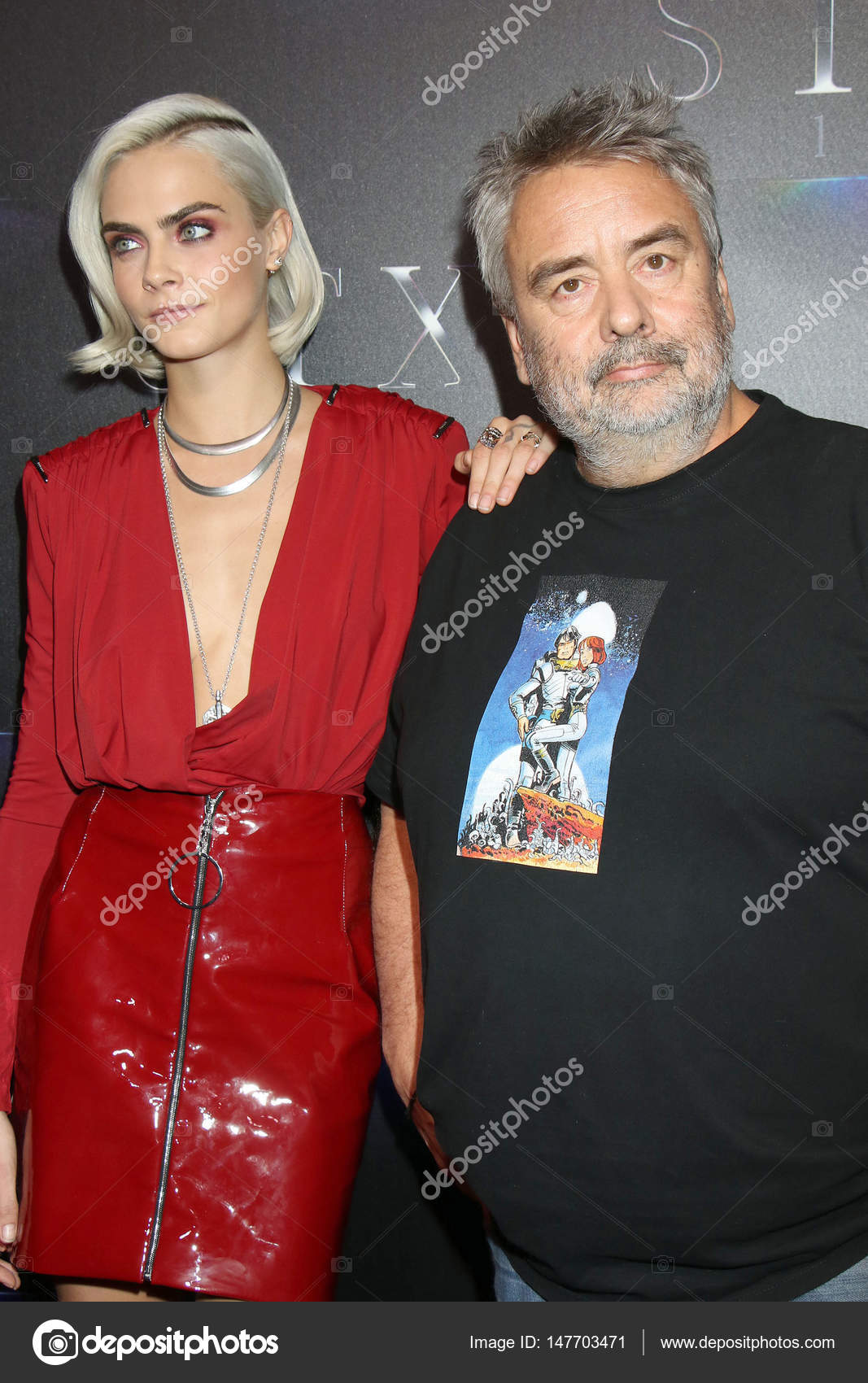 1067x1700  Talia Besson Banque de Photographies et D'Image