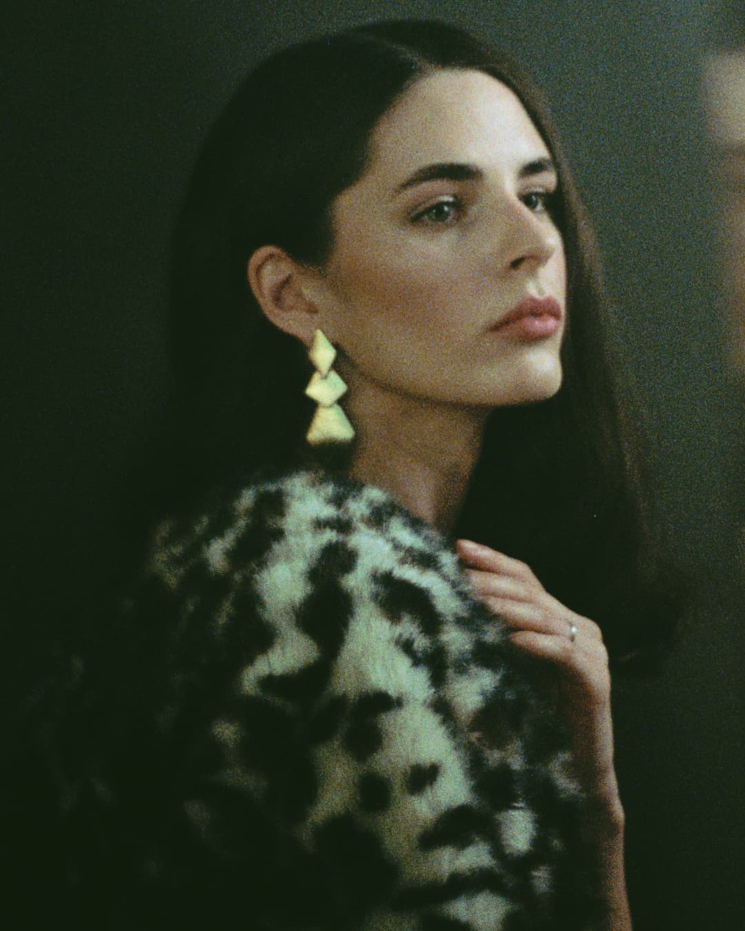 1080x1350  Кем я должна быть, чтобы придумать такой псевдоним?»: Лиза Шакира о  подлинности своей фамилии - лайфстайл - 23 мая 2022 - Кино-Театр.Ру