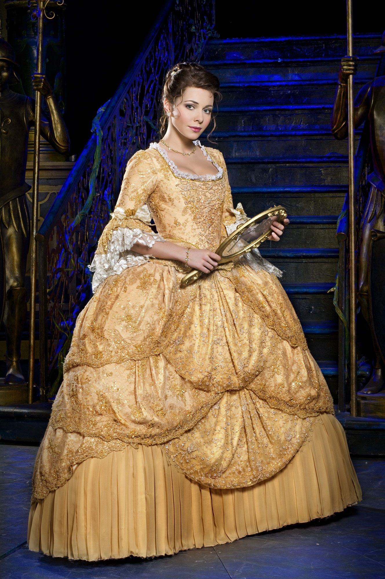 1329x2000  Екатерина Гусева - Ekaterina Guseva фото №1145731 - Екатерина Гусева -  премьера фильма \"Тобол\"19/02/19