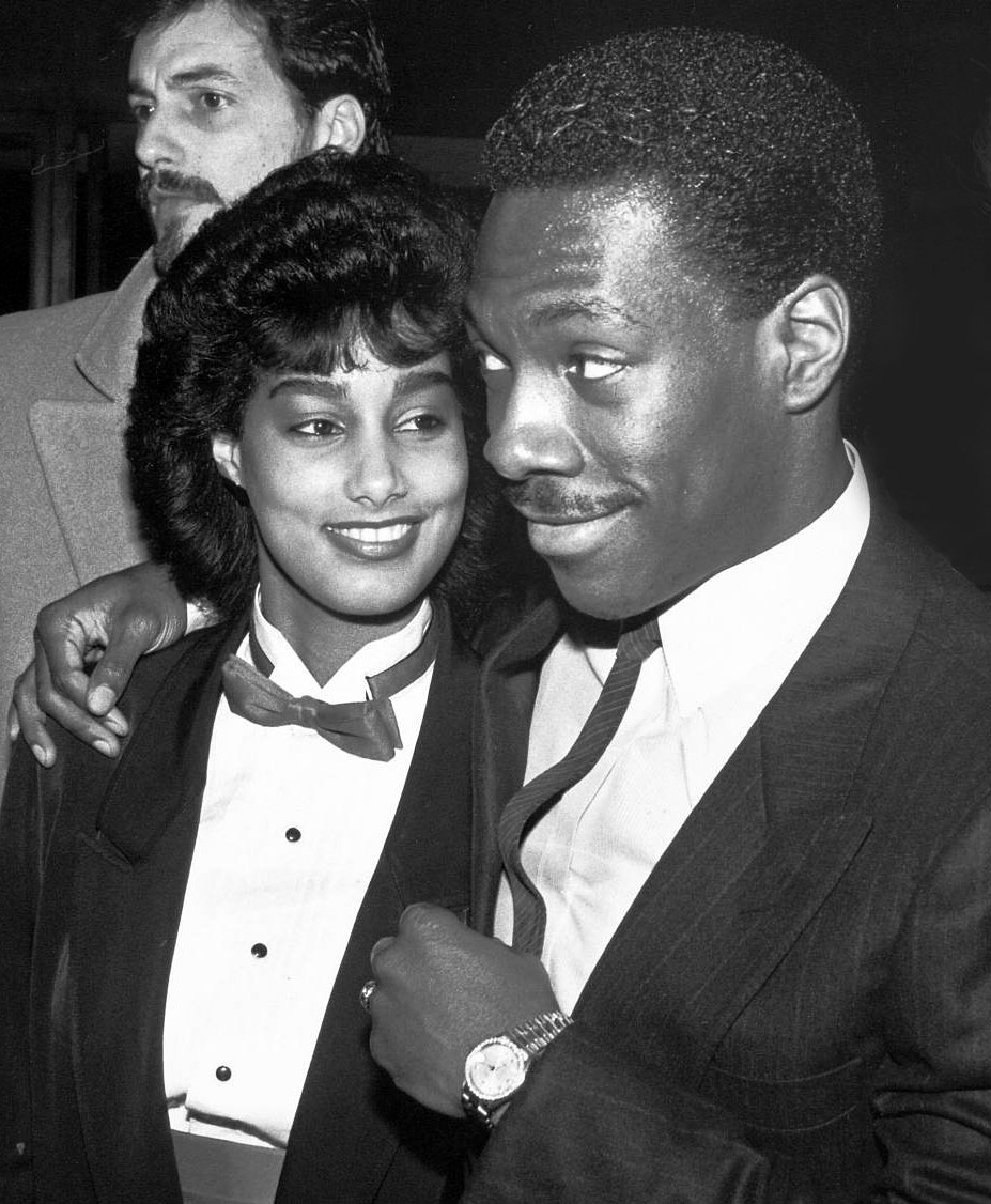 927x1126  Несколько обоев летучей мыши, которые я сделал, чтобы соответствовать экрану iPhone 12: R/TheBatman