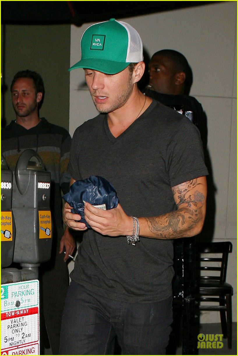 817x1222  Райан Филипп | Райан Филипе, военные, армейские мужчины