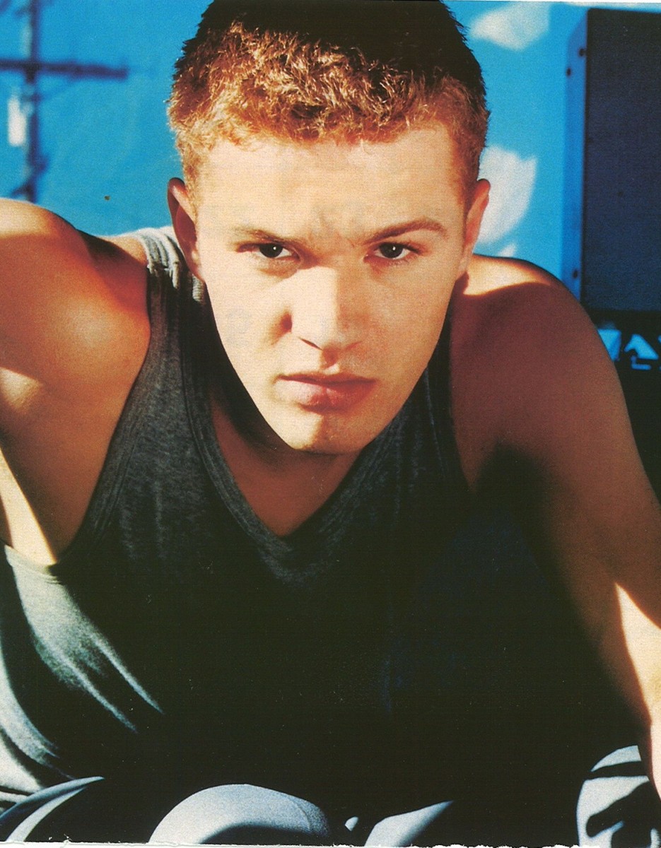 935x1200  Hot Ryan Phillippe Pictures | Попсугар знаменитость