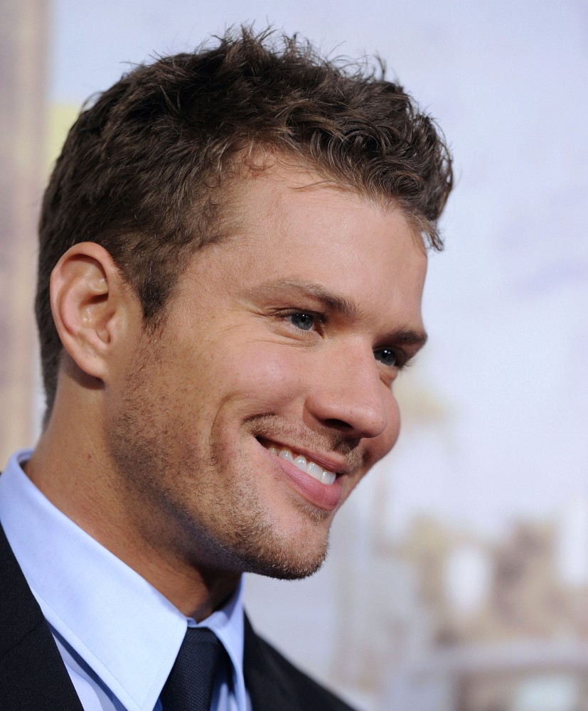 827x1000  Райан Филлипп Бич 3 - Фото Райана Филлиппа (38886971) - Fanpop