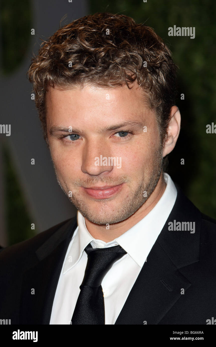 866x1390  Ава Элизабет Филлипп Фотографии: См. Дочь Риз Уизерспун - Голливудская жизнь