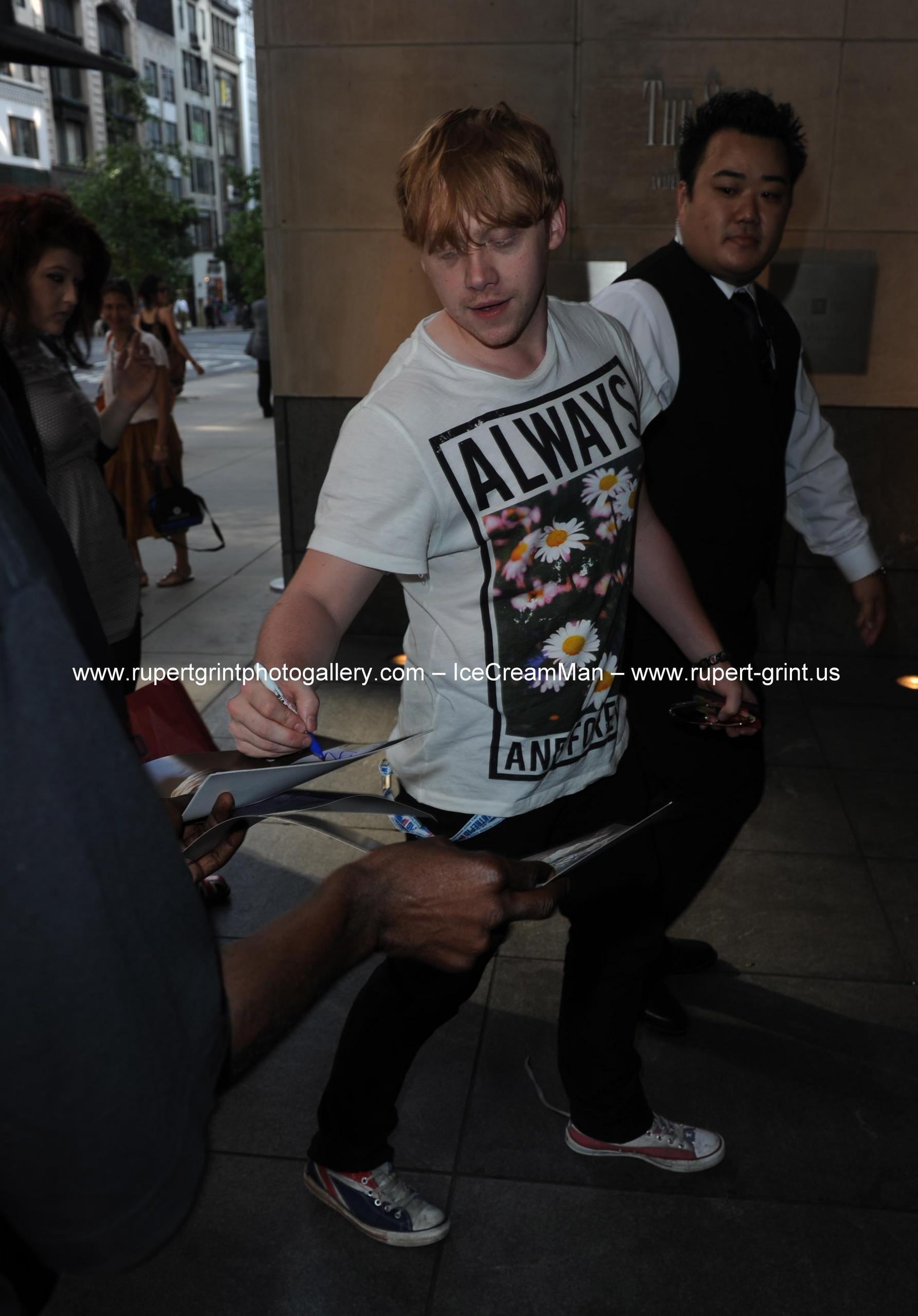 1785x2560  Руперт Гринт - Руперт Гринт Фотографии - Зимбио