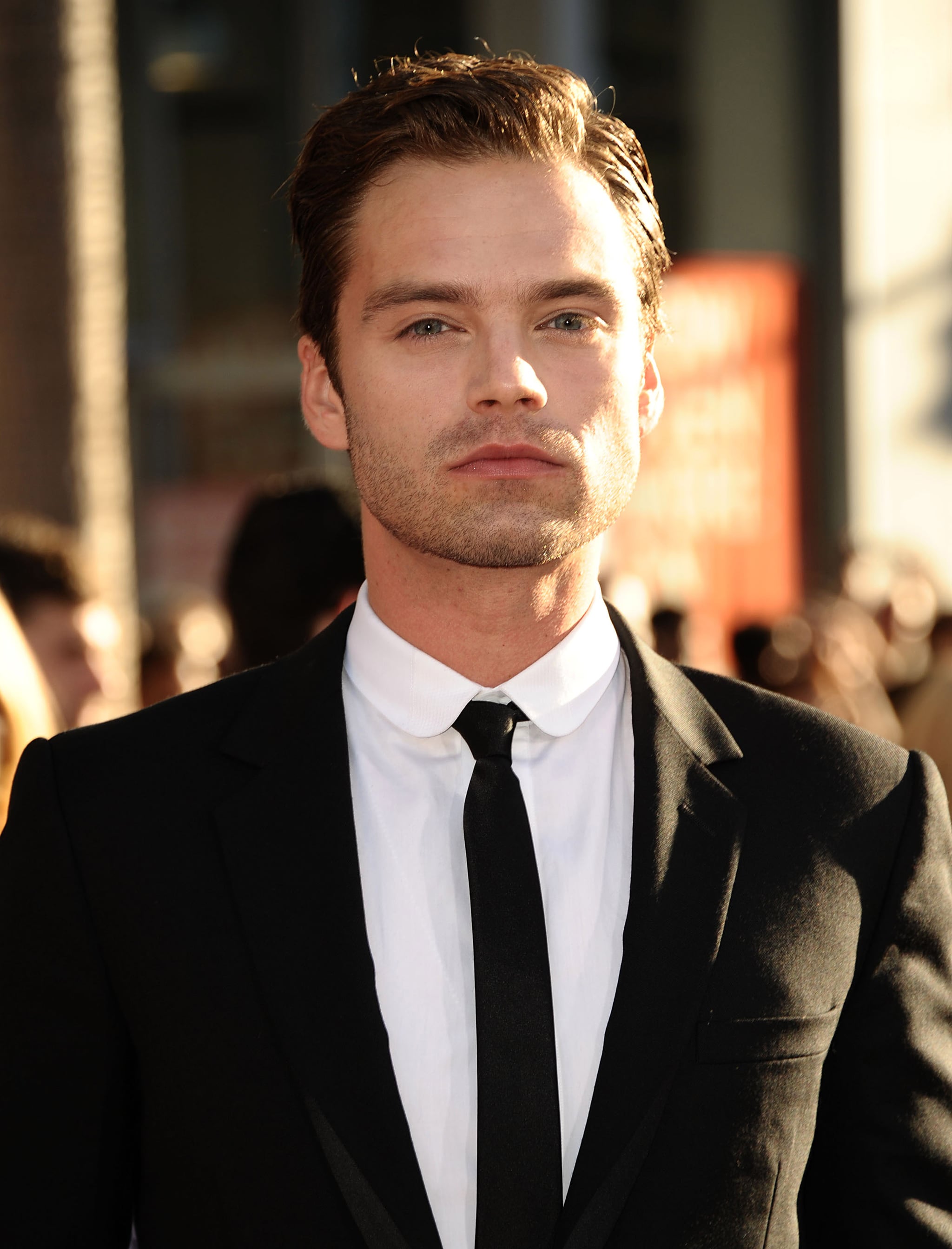 2048x2686  Белый волк в «Мстителях Бесконечной войне» Себастьян Стэн 4K 8K обои | HD обои | ID #23659