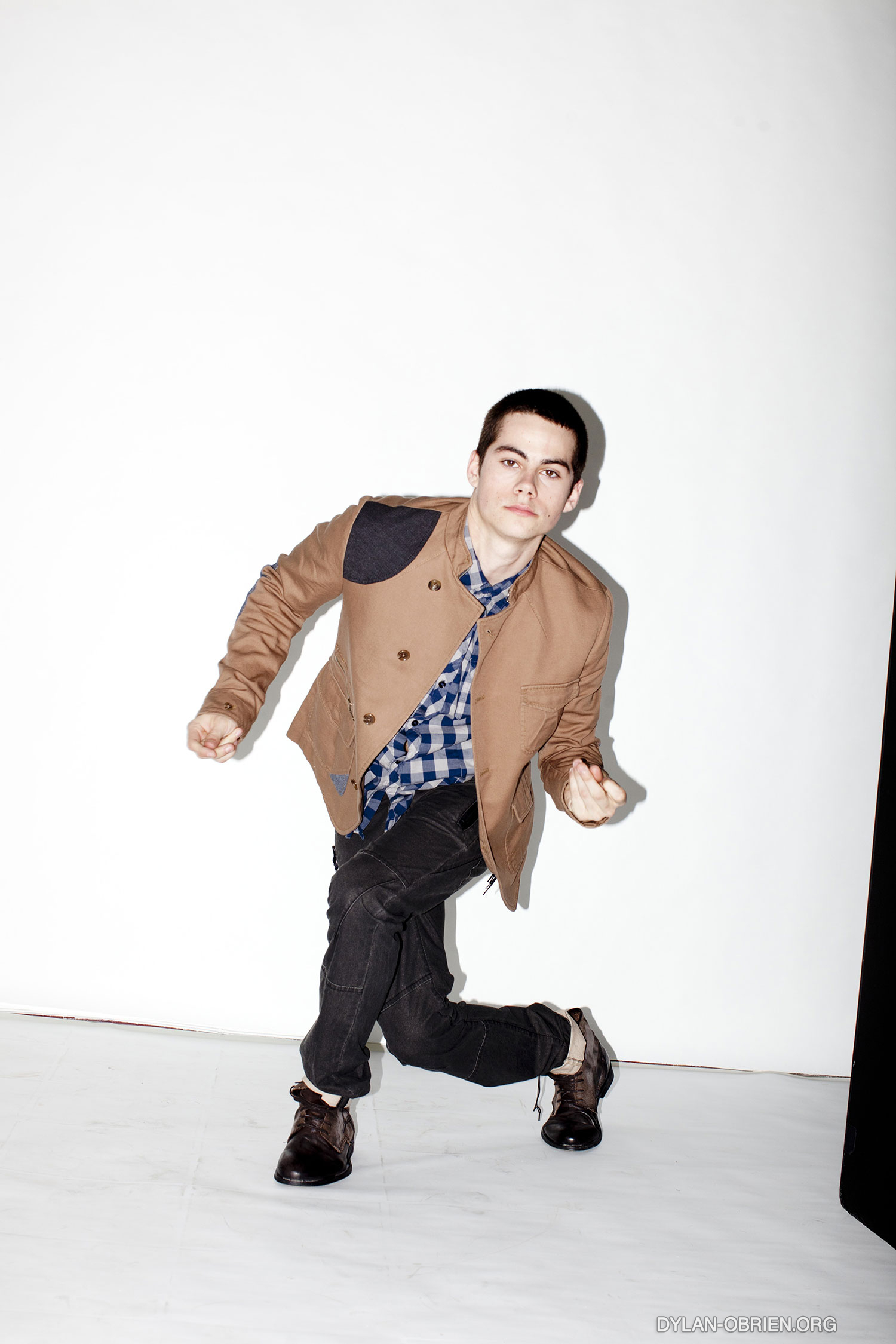 1500x2250  Файл: Dylan O'Brien WonderCon 2013.JPG - Wikimedia Commons