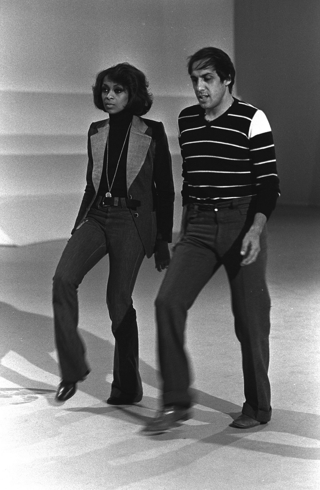 1056x1617  Adriano Celentano -fotos und -bildmaterial в Hoher auflösung -Alamy