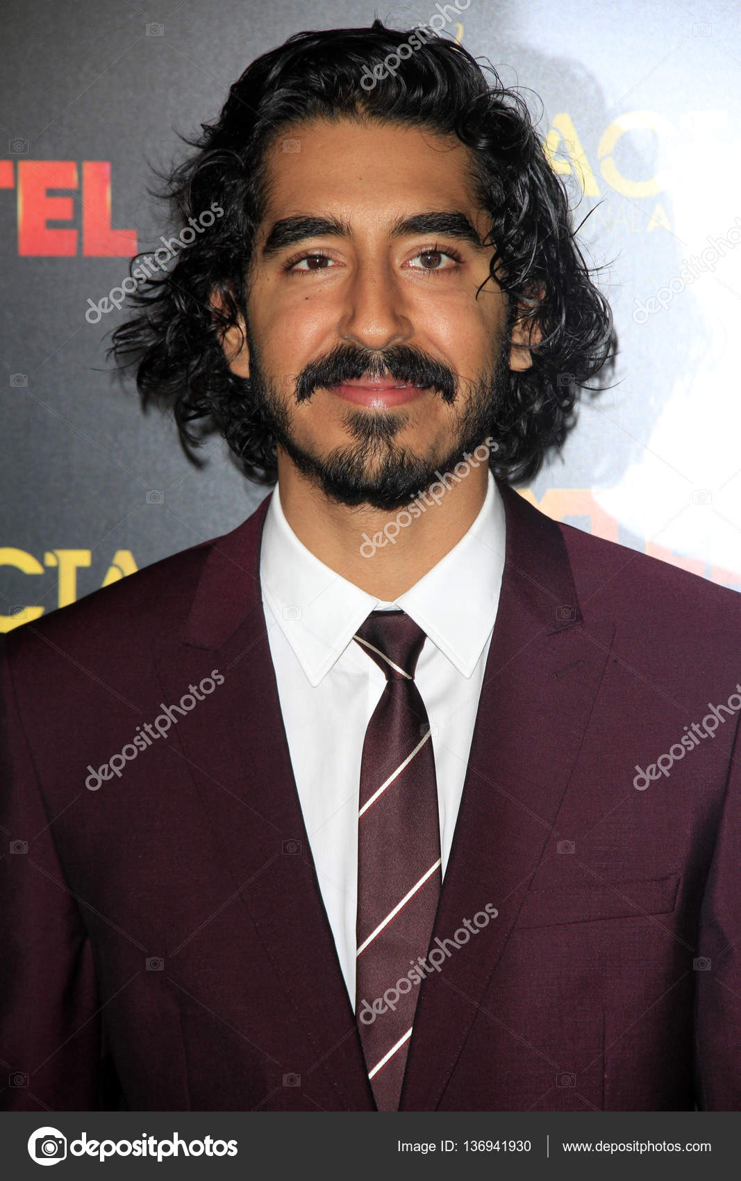 1067x1700  Dev Patel Stock Photos, Роялти Dev Patel Images | Депозитфотос