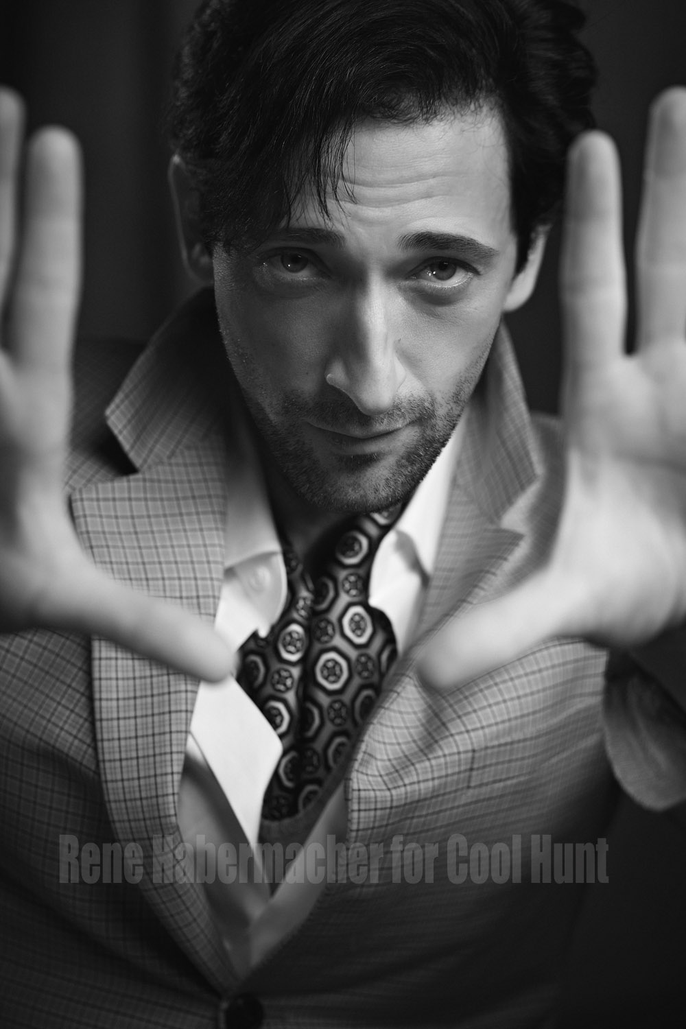 1000x1500  Идентификатор обоев: 326040 / телешоу Capelwaite Телефон Обои, Adrien Brody, 1440x2560