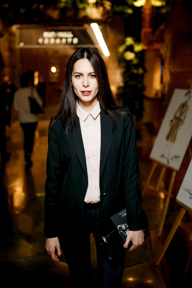 799x1200  Сабина Ахмедова — биография, фильмография, фотографии актрисы