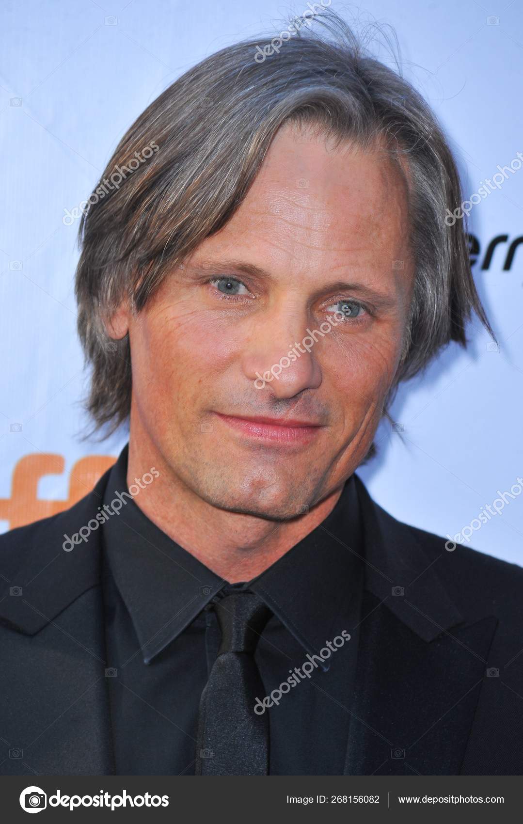 1079x1700  Капитан обоев Фантастическая, Вигго Мортенсен, Джордж Маккей, Аннализ Бассо, Лучшие фильмы, фильмы № 13172 - Страница 36