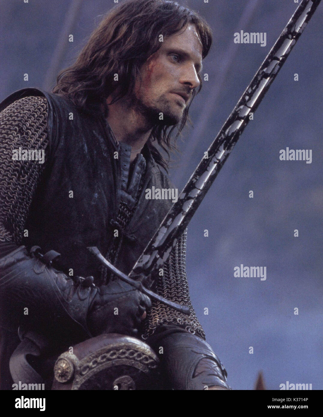 1076x1390  Арагорн - Властелин колец: две башни 2K Скачать обои