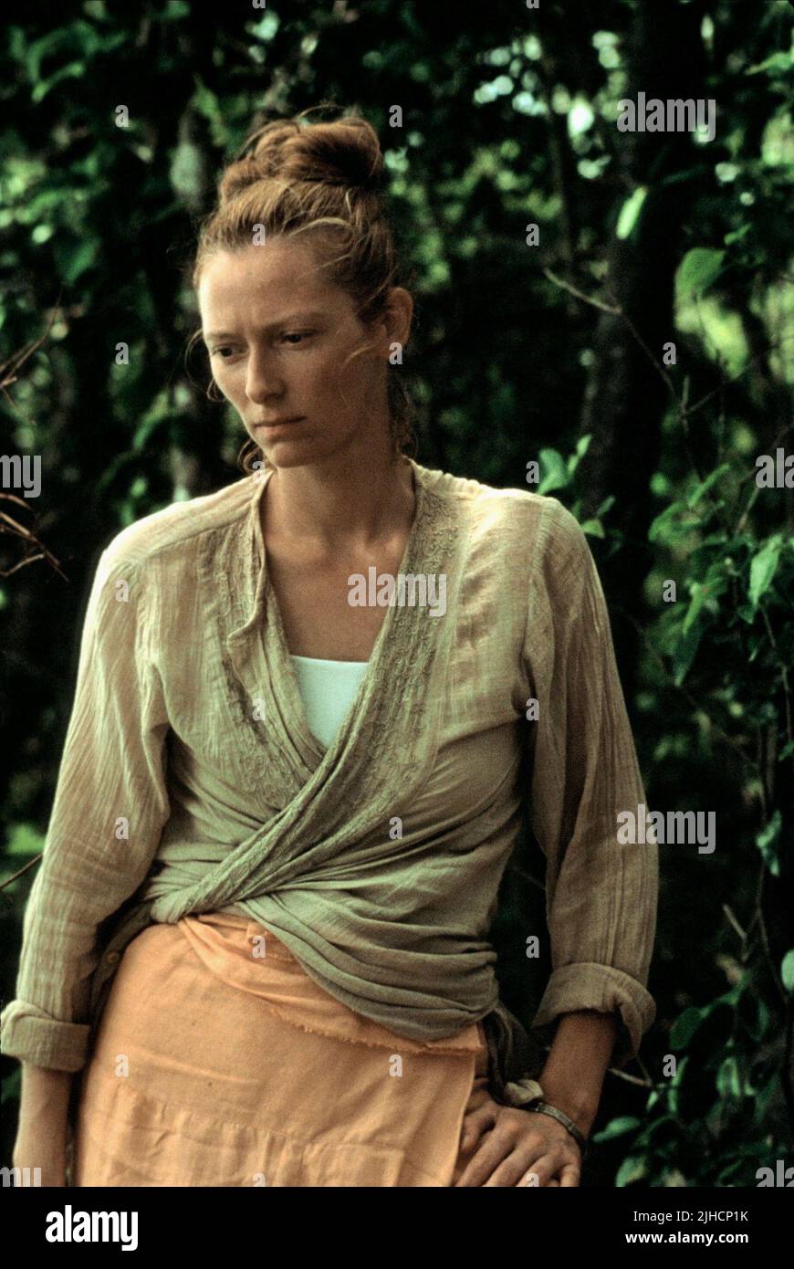 870x1390  Тильда Суинтон Мурдо Маклеод Янг Фото | Фоновые обои изображения