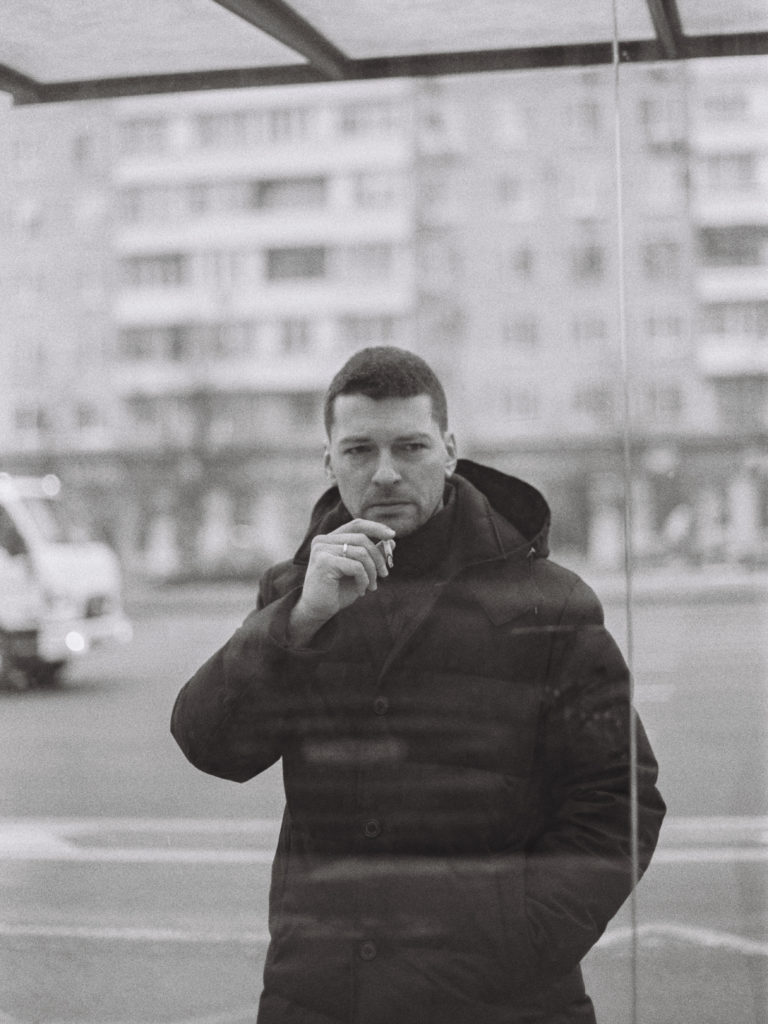 768x1024  Даниил Страхов. Пресса за 2007 год. Даниил Страхов . Актер «не шаговой»  доступности.