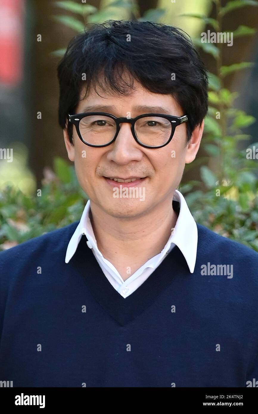 866x1390  Однажды (2007)