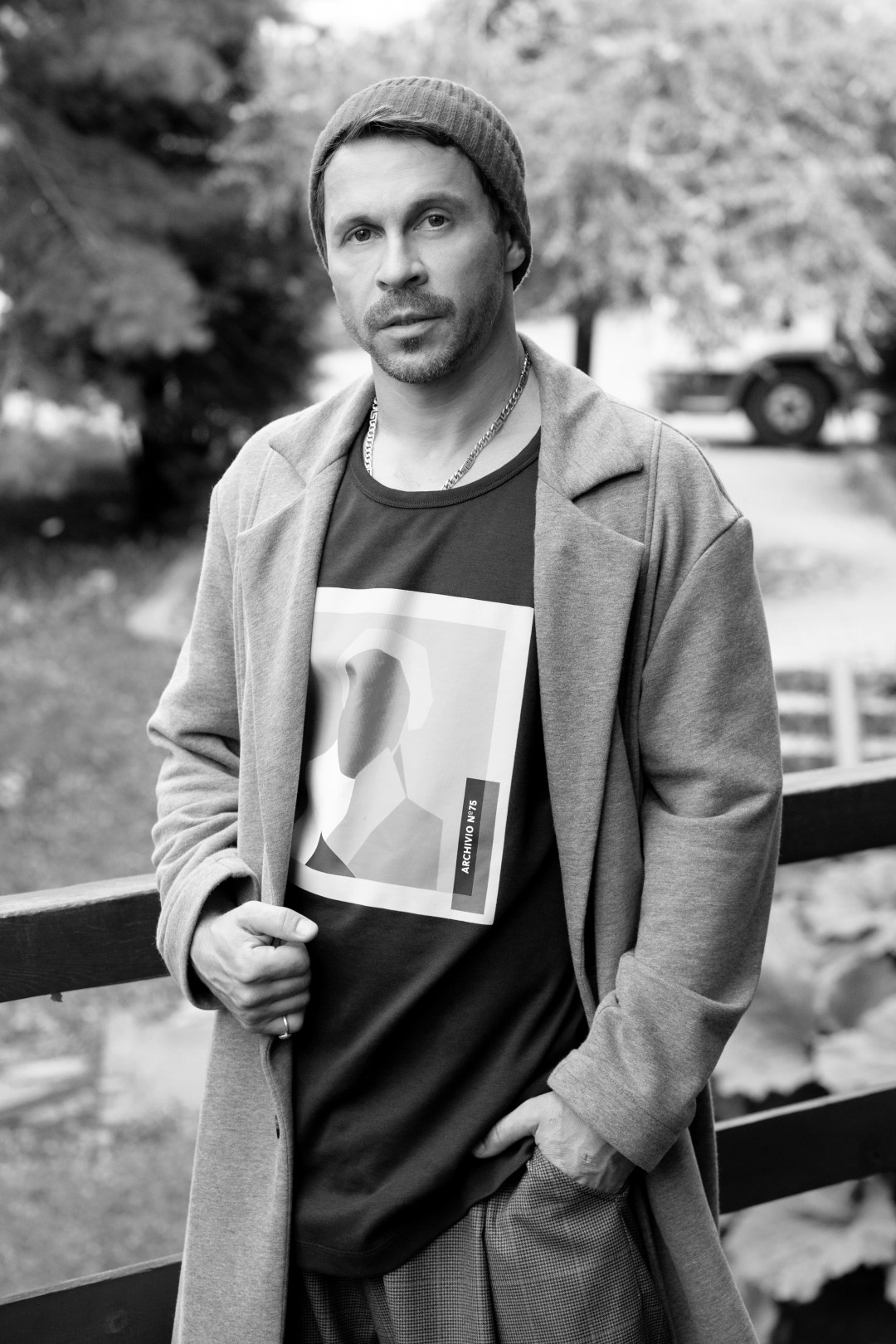 1080x1620  Павел Деревянко признался, что расставание с девушкой спасло его от долгой  депрессии | Passion.ru