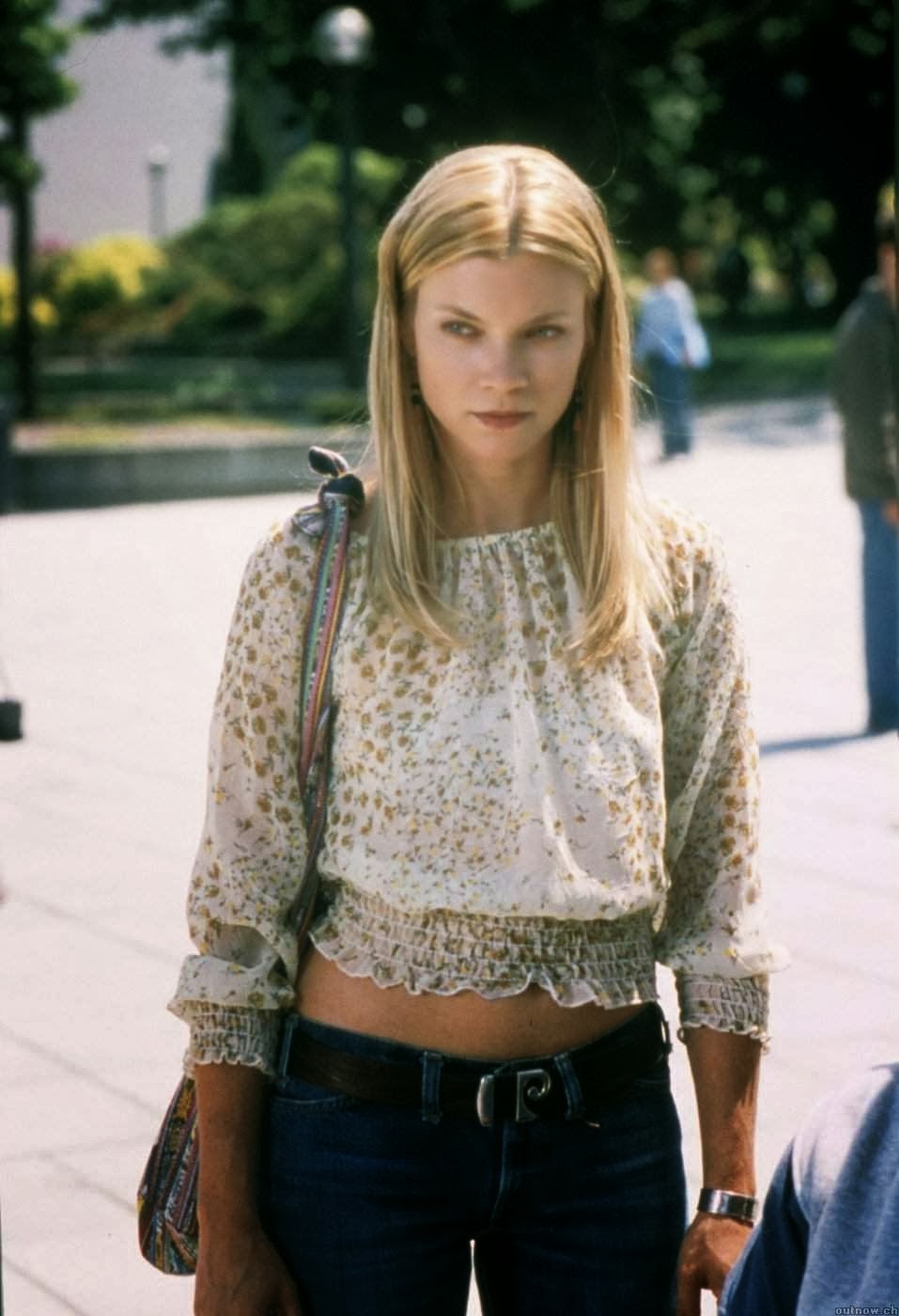 957x1400  Fonds D'Ecran Emy Smart - Maximumwallhd