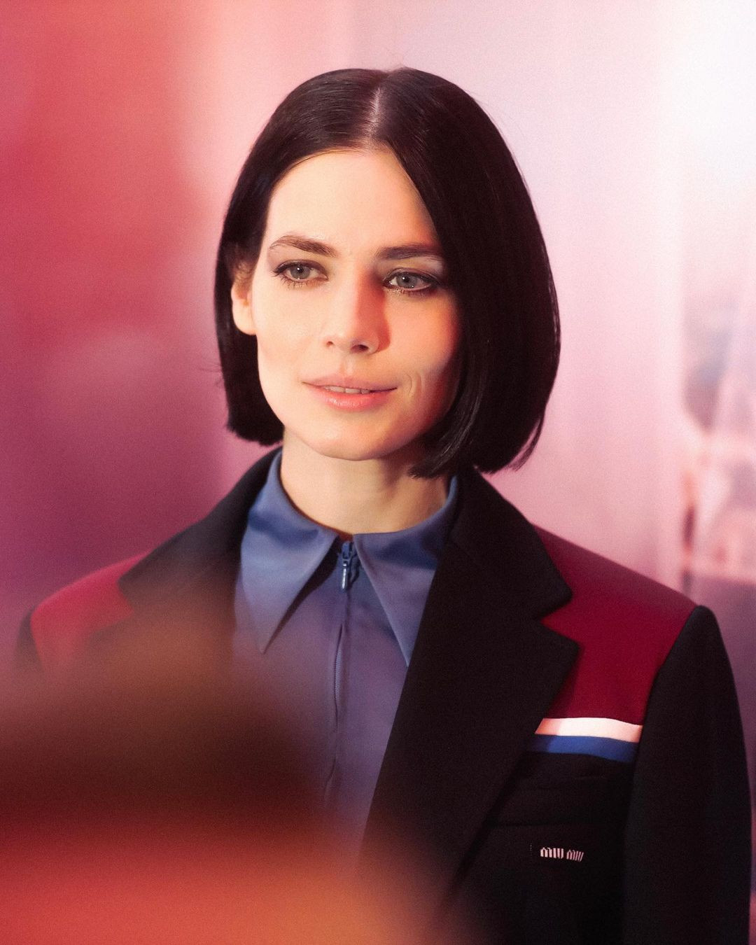 1080x1350  Юлия Снигирь и Евгений Цыганов на красной дорожке Венецианского  кинофестиваля