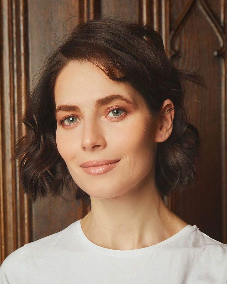 865x1080  Три сестры: Аня Чиповская, Юлия Пересильд и Юлия Снигирь - лайфстайл - 22  ноября 2019 - Кино-Театр.Ру