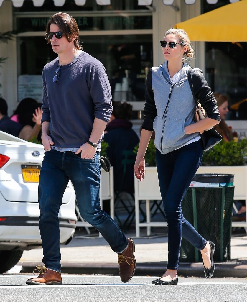 838x1024  Операция Fortune: Ruse de Guerre (2023)