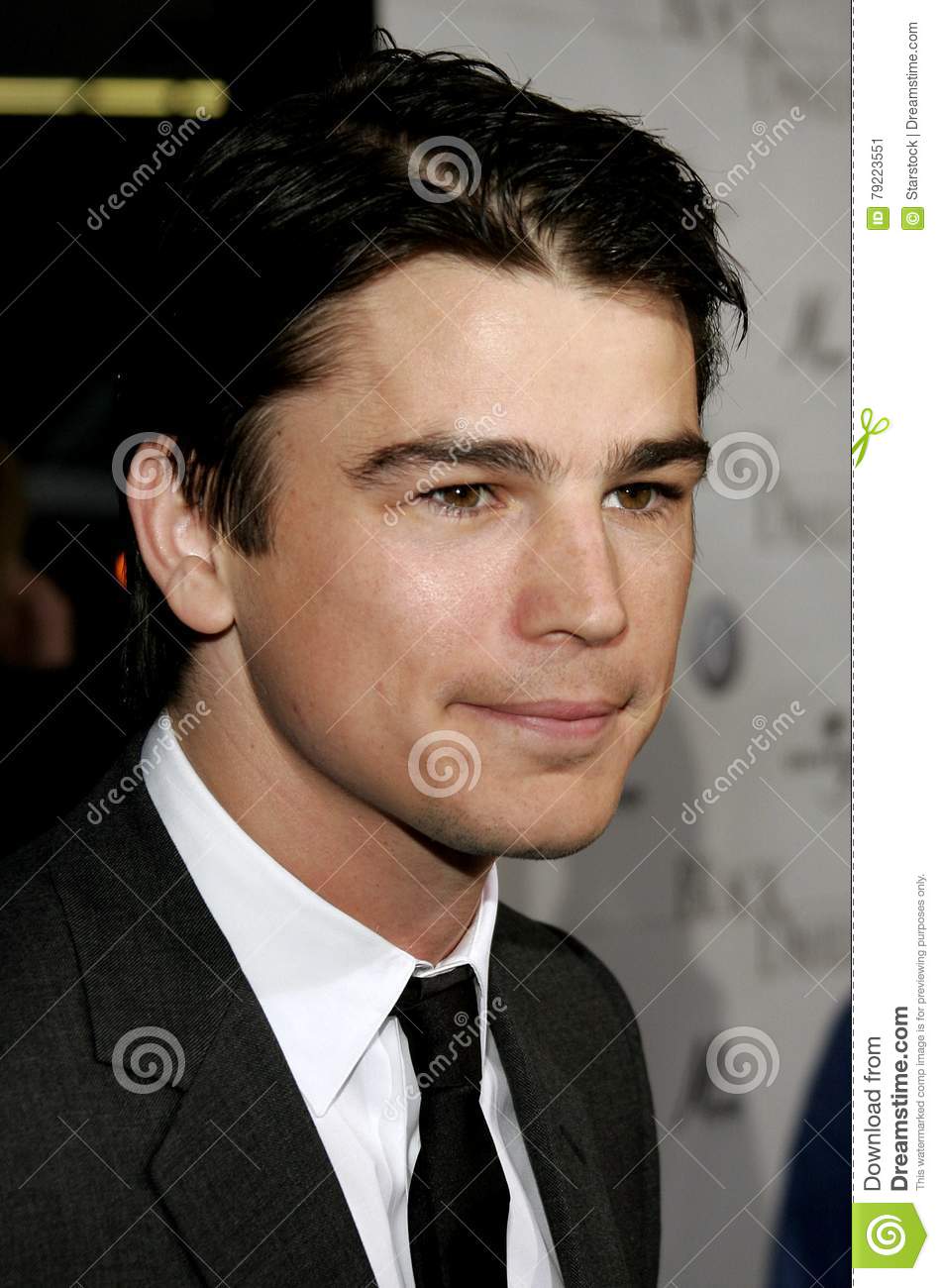 949x1300  SS3243331) Фильм с изображением Джоша Хартнетта купить фотографии и плакаты знаменитостей на starstills.com