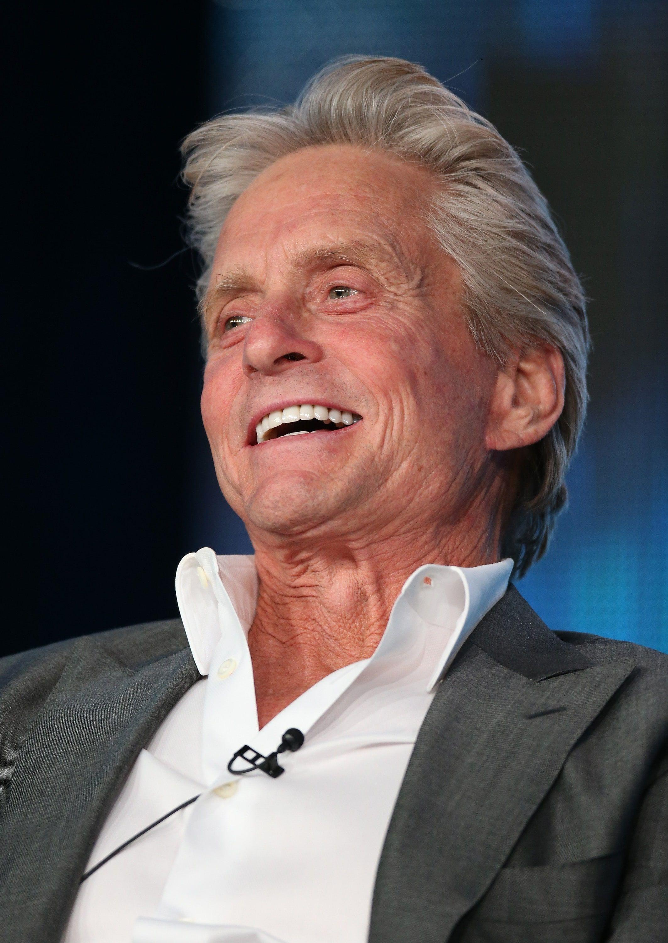 2126x3000  Скачать Скачать Michael Douglas обои обои | Wallpapers.com