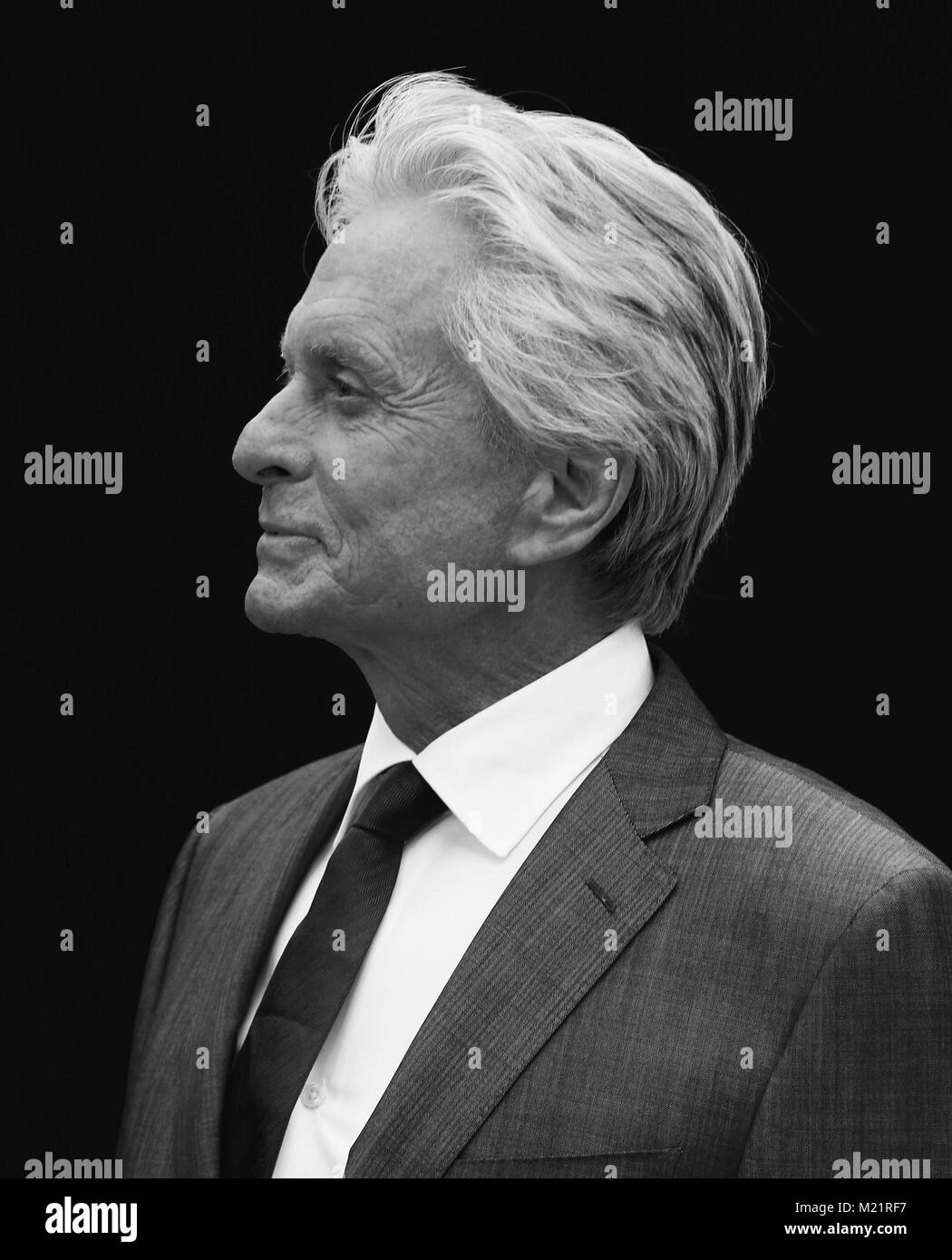 1050x1390  Фатальное влечение - гнилые помидоры