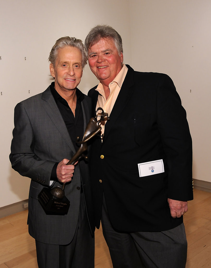 809x1024  Jordan iPhone обои - топ бесплатный фон Jordan iPhone - WallpaperAccess | Jordan Logo обои, обои для iPhone Jordan, Nike обои