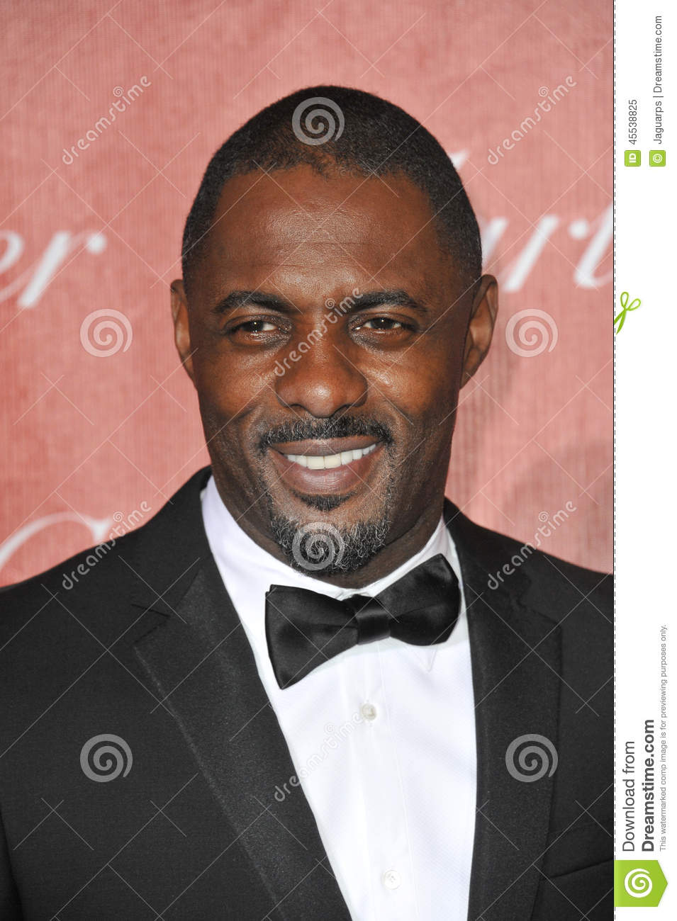 955x1300  Звезда Манделы Идрис Эльба рассказывает о том, как играет Нельсон Манделу в Vogue (Exclusive) | Идрис Эльба, Антон Корбидж, Эльба