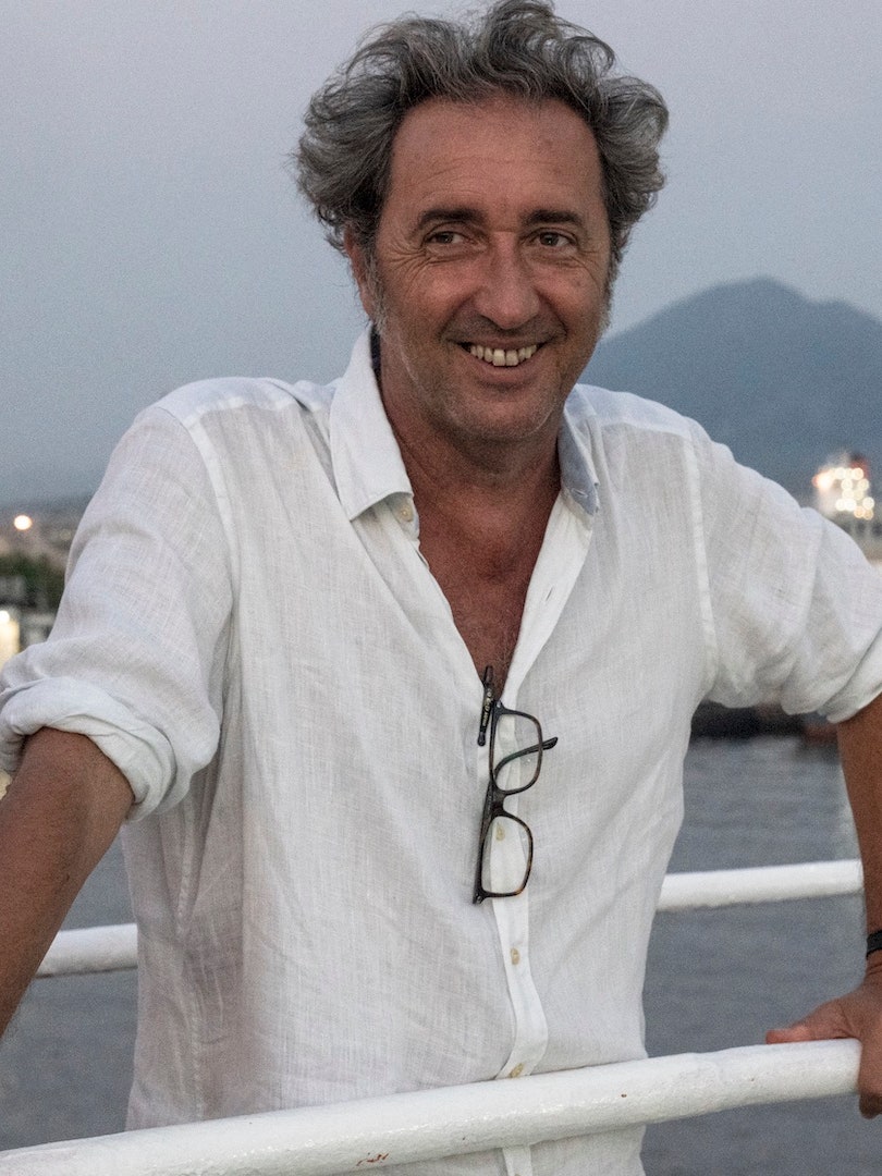 810x1080  Молодой папа на Бегунсе