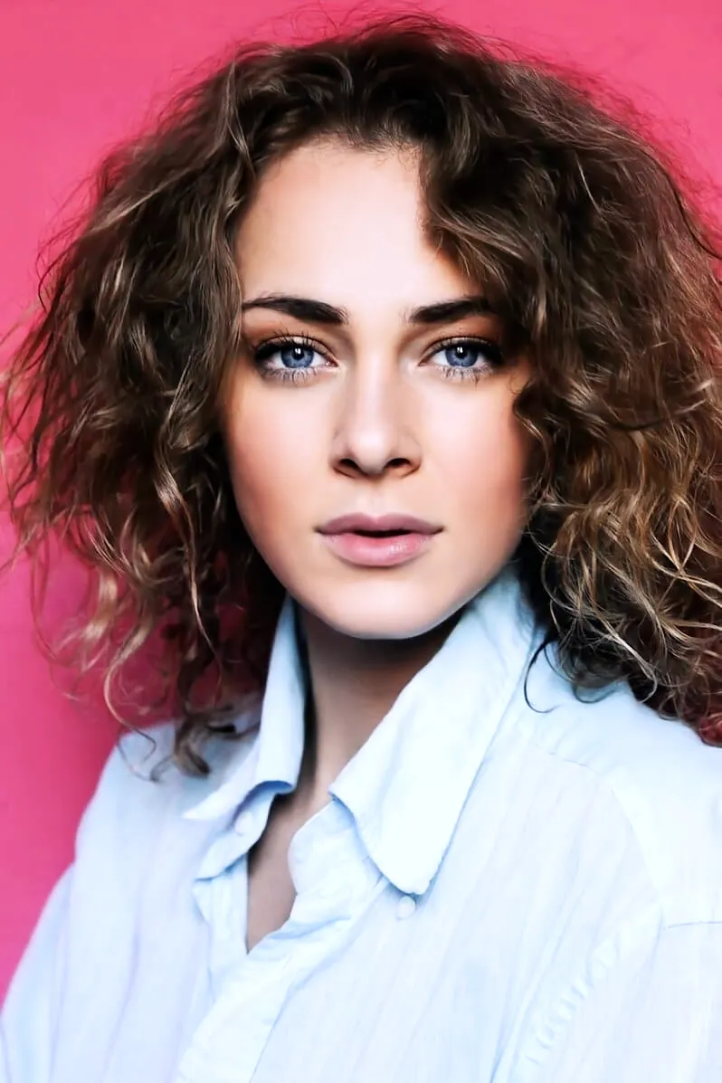 798x1197  Аглая Тарасова Актриса (35 лучших фото)