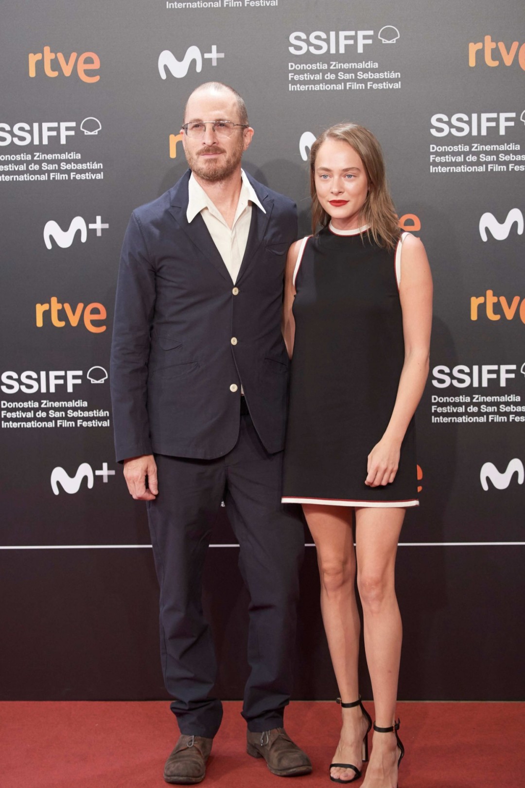 1080x1620  СМИ: Аглая Тарасова встречается с Дарреном Аронофски | Sobaka.ru